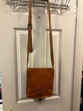 Patricia Nash Tan Leather Crossbody Bag